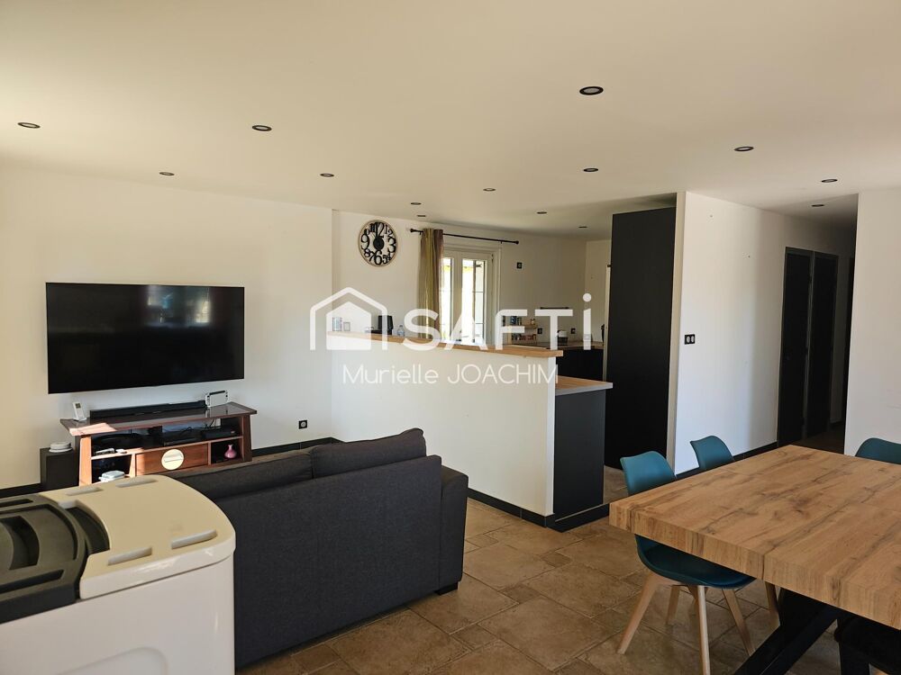 Vente Maison maison individuelle de plain-pied avec piscine Saint-germain-du-plain