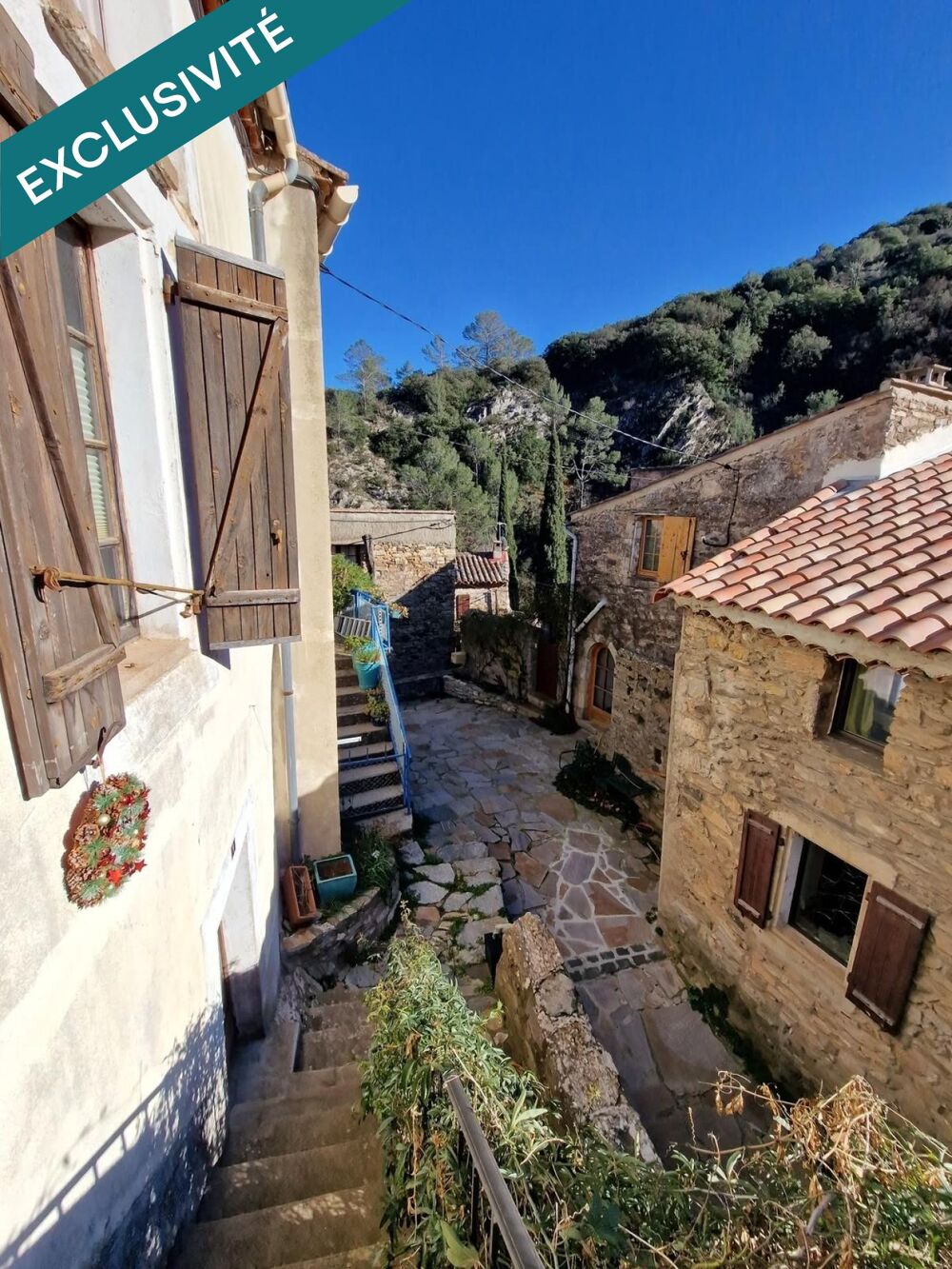 Vente Maison Une demeure du XVIIe siècle au cœur d'un village médiéval, avec plus de 100 m² d'extérieurs et un cachet exceptionnel. Pezenes-les-mines