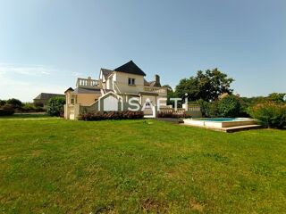 Vente Maison Safti-Benjamin Marcouiller vous propose : maison 7 pièces avec piscine. Boisyvon