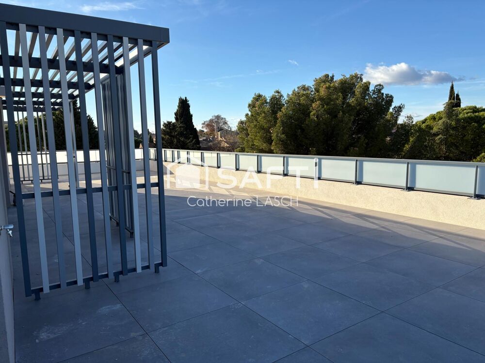 Appartement d'exception au dernier étage d'une surface habitable de 132 m² avec 130 m² de terrasse