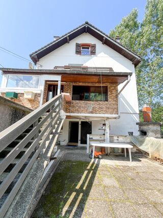  Immeuble � vendre 228 m�