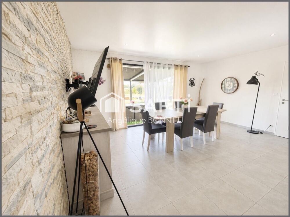 BELLE MAISON DE 120m2