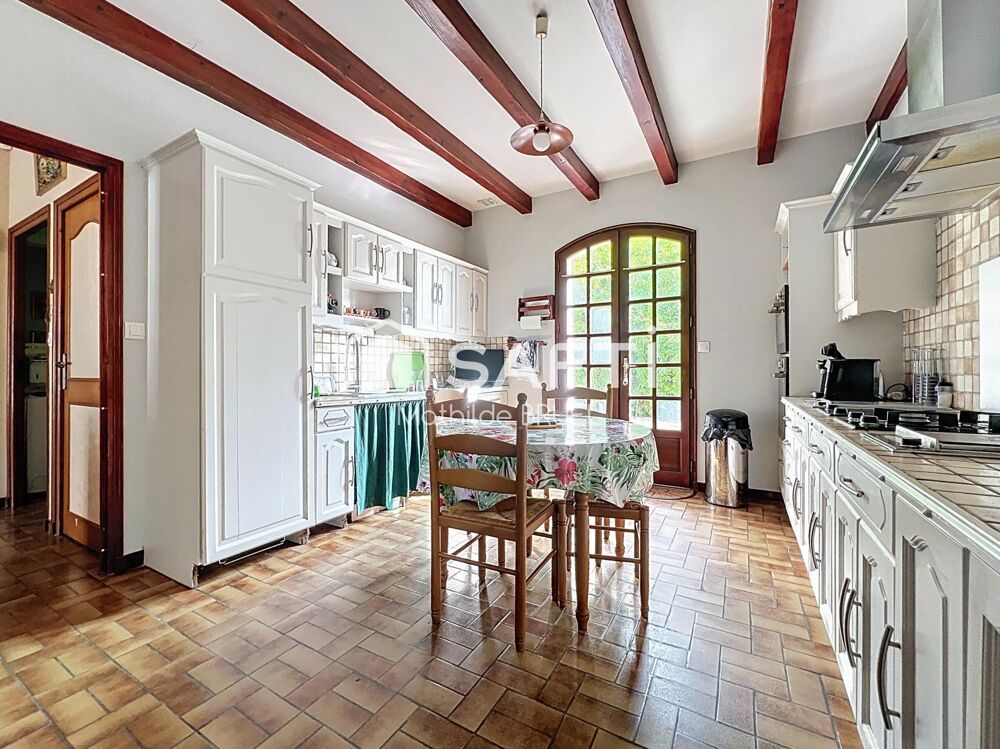 Vente Maison Maison familiale 7 pièces Merignac