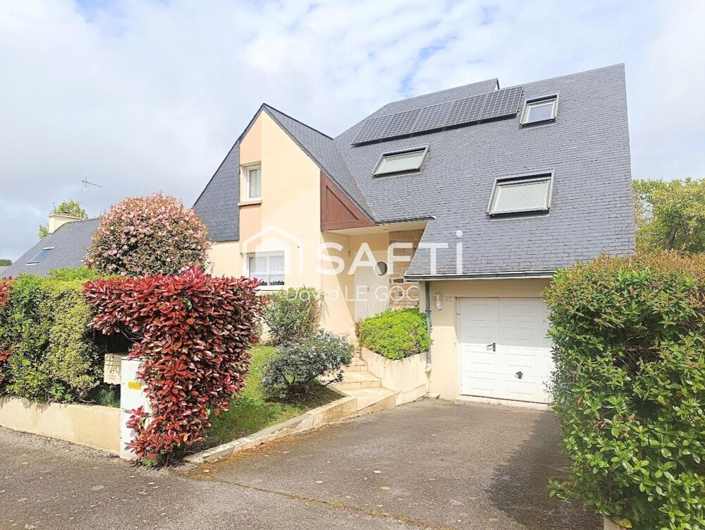 Fouesnant, en impasse, le centre ville à pied, maison d'architecte, 143 m², 4 chambres, deux bureaux, sous-sol enterré, double g