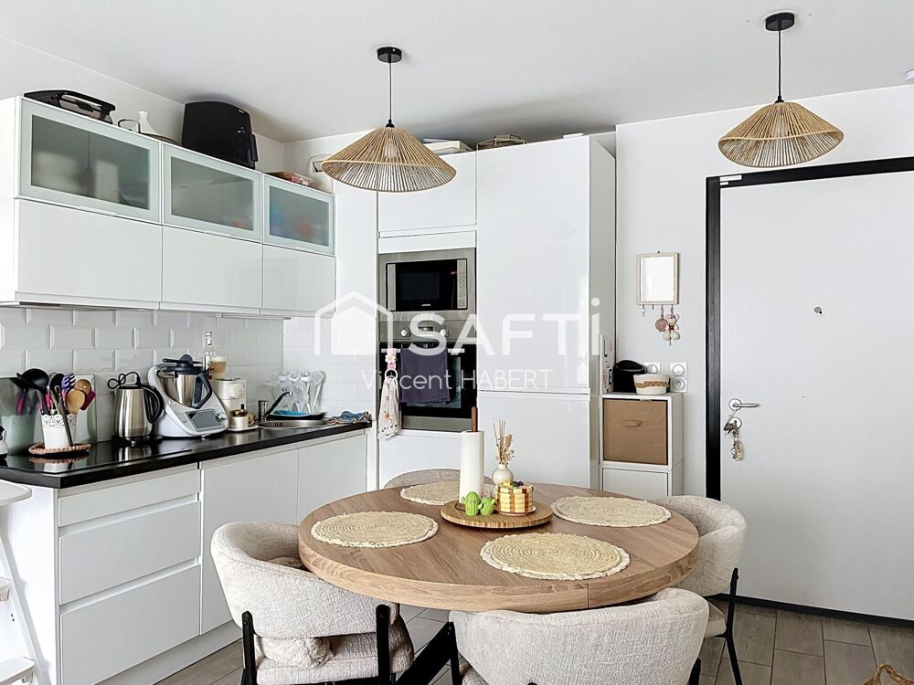 Vente Appartement Très beau T2, proche centre-ville, commerces et transports Acheres