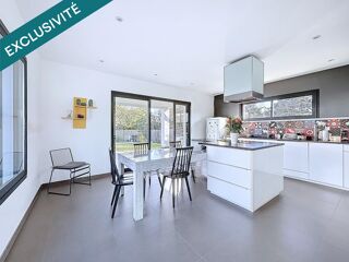  Maison � vendre 5 pi�ces 165 m�