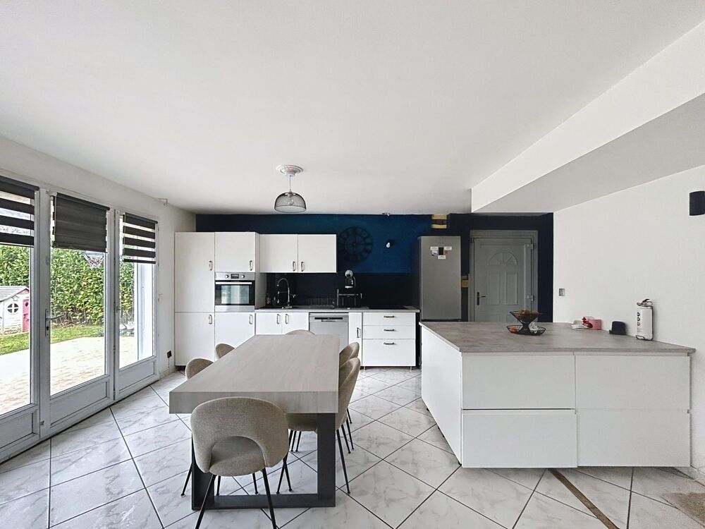 Vente Maison MAISON 4 PIÈCES  - PROCHE DES COMMODITÉS Estrablin