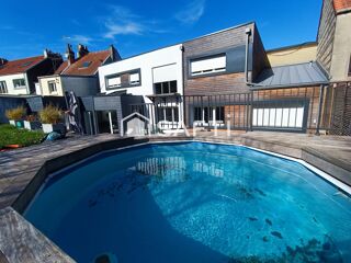  Maison � vendre 7 pi�ces 220 m�