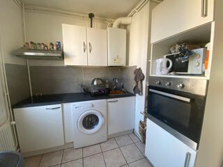  Appartement à louer 4 pièces 64 m²