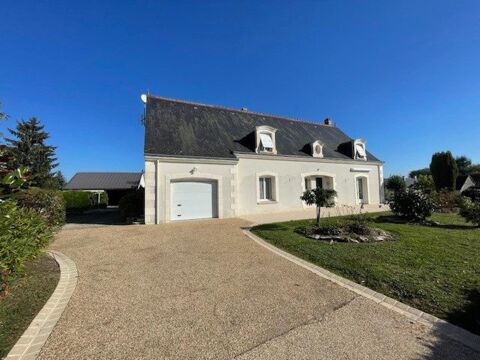   Belle demeure d'environ 185 m� au coeur du village Maison - 7 pi�ce(s) - 185 m�