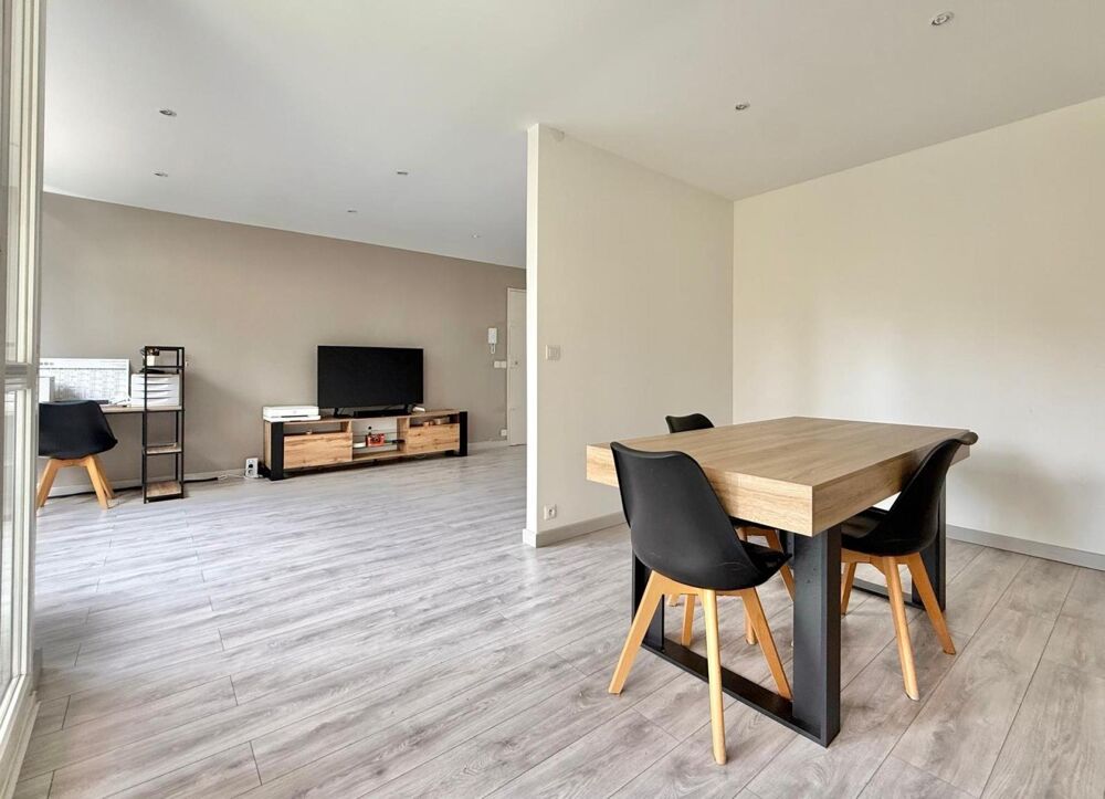 Vente Appartement Superbe 7 pièces de 117 m² avec 5 chambres Chilly-mazarin