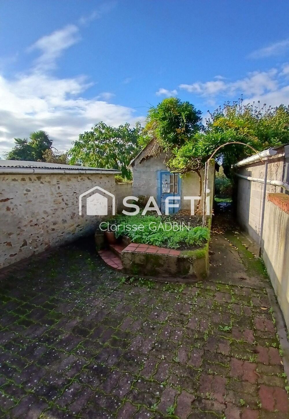 Vente Maison Maison de bourg  avec grand terrain Challain-la-potherie
