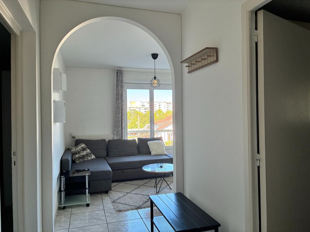 Vente Appartement Appartement idéal pour habiter ou investir dans un secteur recherché à quelques minutes à pied du lac ! Annecy-le-vieux
