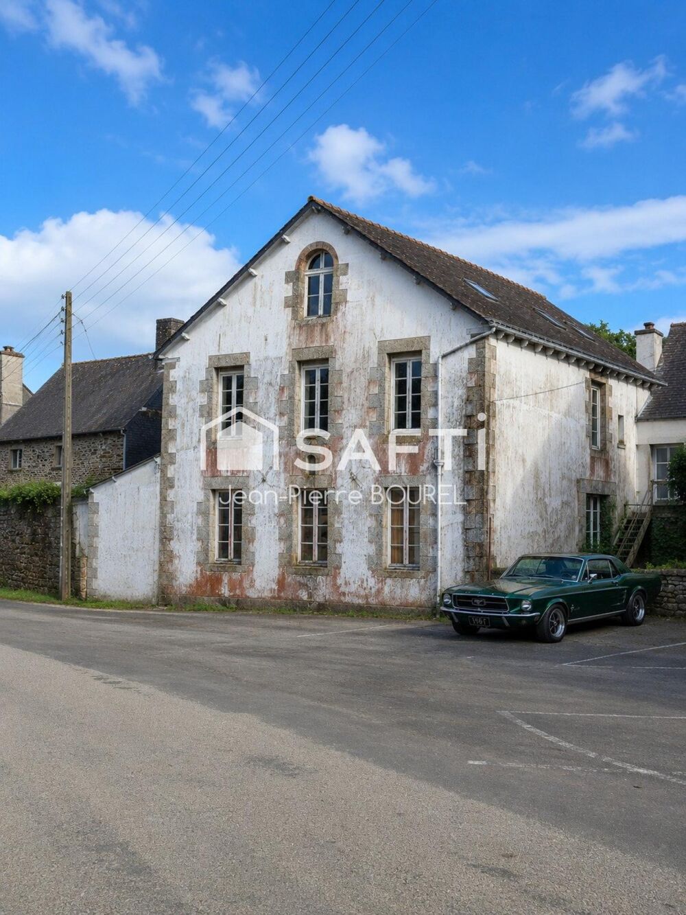 Proche Quintin  Maison à rénover, 7 chambres
