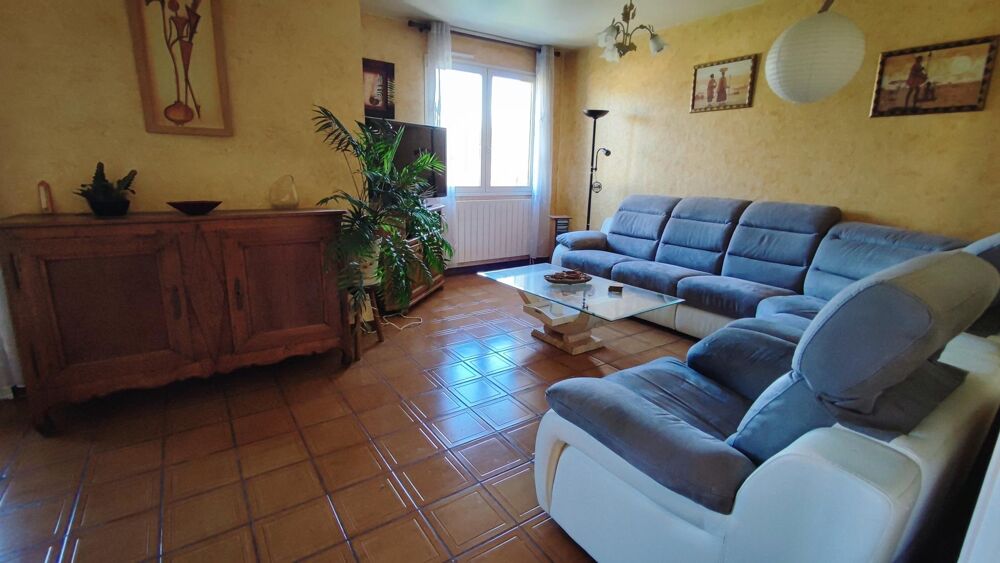Vente Maison Au Cendre, maison 4 chambres avec bureau et garage Le cendre