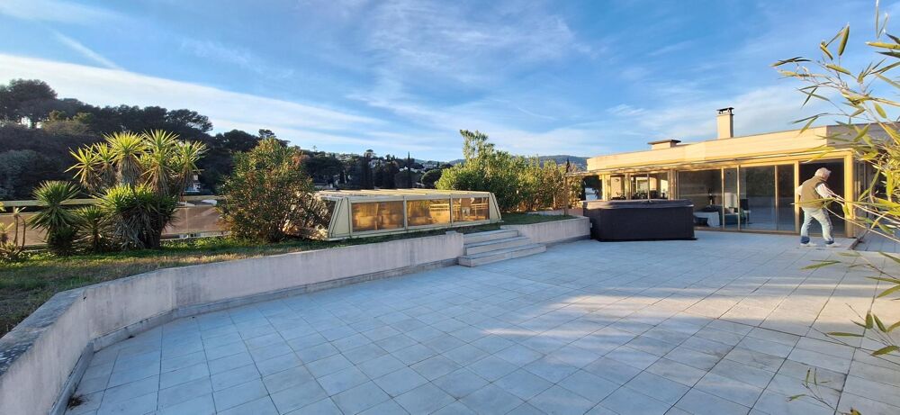 Vente Appartement Rooftop unique 250 m² extérieurs, vue 280° Mandelieu-la-napoule