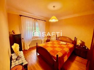  Maison  vendre 8 pices 150 m