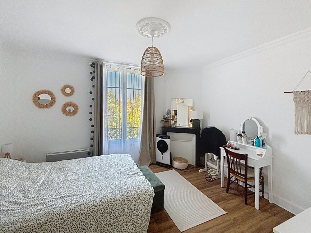 EXCLUSIVITÉ - Maison de charme à Poissy - 8 pièces