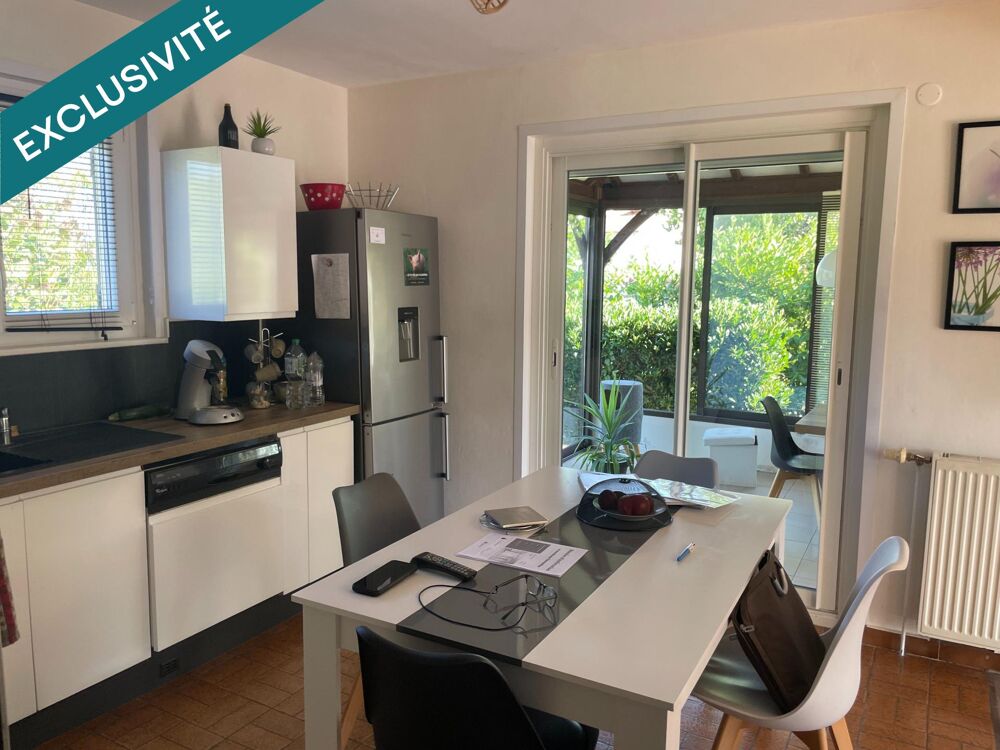 Vente Maison À la limite de Bourg en Bresse, profitez du calme de Viriat sans renoncer à la proximité de la ville ! Viriat