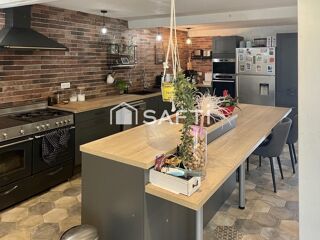  Maison � vendre 10 pi�ces 349 m�
