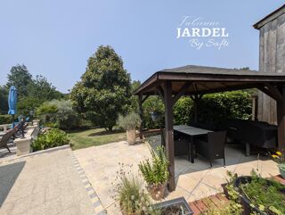  Maison à vendre 10 pièces 292 m²
