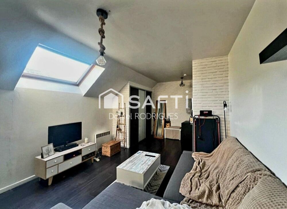 Vente Appartement Idéal investisseur: studio loué 638 €/mois C.C Pontcarre