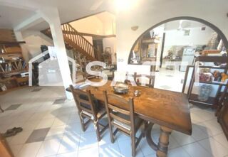  Maison � vendre 8 pi�ces 230 m�