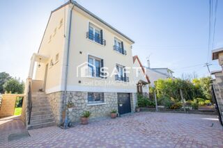  Maison � vendre 5 pi�ces 130 m�