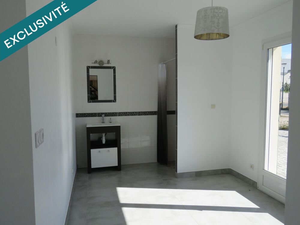 Vente Maison Maison 6 pièces de 195 m² avec une grande dépendance à Cercottes au nord d'Orléans. Cercottes