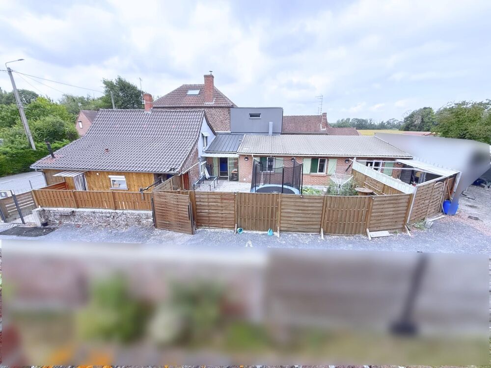 NOUVEAUTE sur le secteur de CUINCHY !! Maison individuelle de 6 pièces de 145 m2. Secteur calme, fort potentiel à saisir.