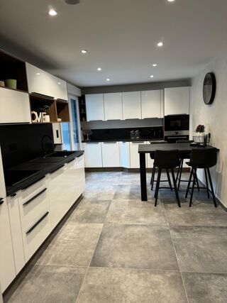  Appartement � vendre 3 pi�ces 110 m�