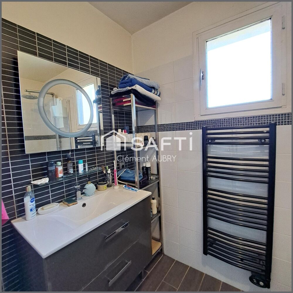 Vente Maison Pavillon familial avec terrain ! Parne-sur-roc
