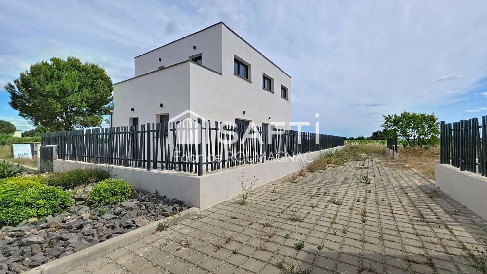 A Vendres villa de 148 m² quatre chambres, garage, piscine sur une parcelle de 627 m²