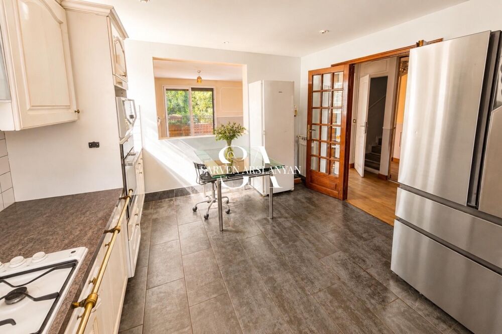 Maisons à vendre de 238 m2 à 6 minutes de la Gare RER D Maisons Alfort / Alfortville
