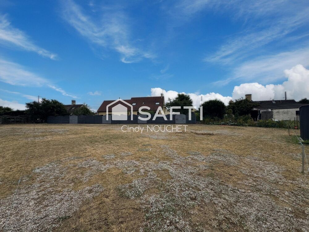 Vente Terrain Un terrain constructible et viabilisé, libre de tout constructeur. Monce-en-belin