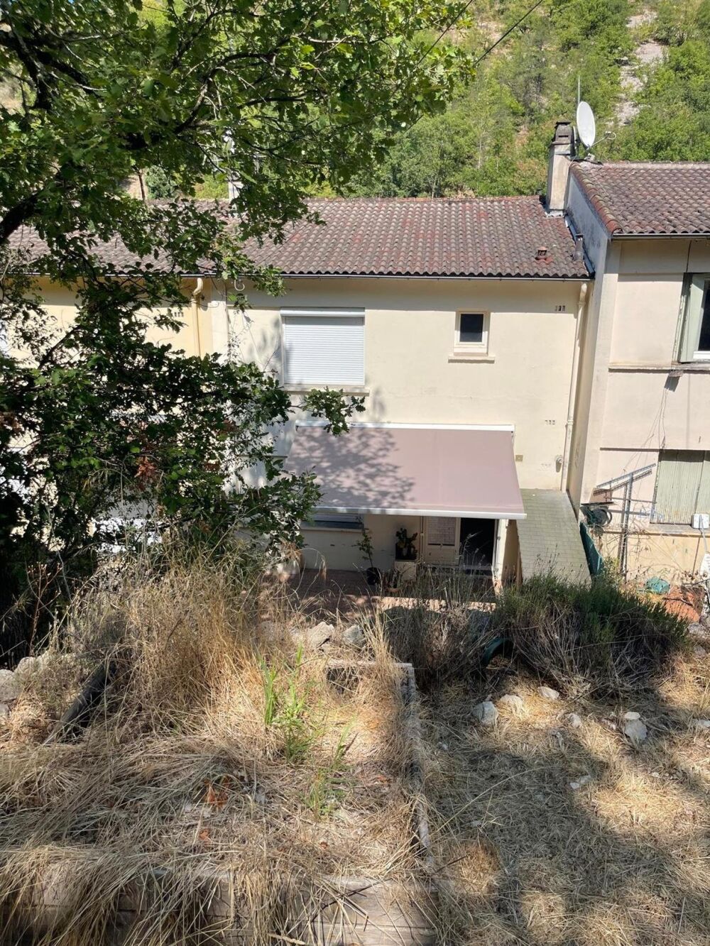 MAISON A RAFRAICHIR A 5 MINUTES DU CENTRE VILLE