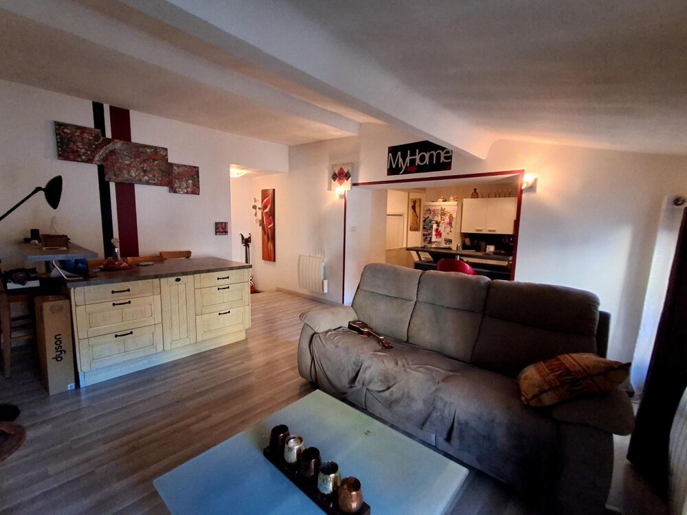 Vente Appartement T3 excellent état dans une résidence sécurisée avec 2 places de parking Tourves