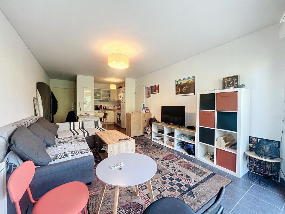 Vente Appartement Appartement T2 avec balcon et deux places de parking Floirac