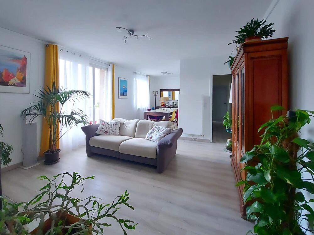 Vente Appartement Beau F4 de 80 m² avec garage – Proche commodités . Mantes-la-ville