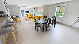  Maison � vendre 7 pi�ces 180 m�