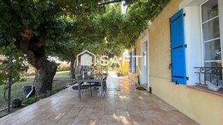  Maison  vendre 8 pices 250 m