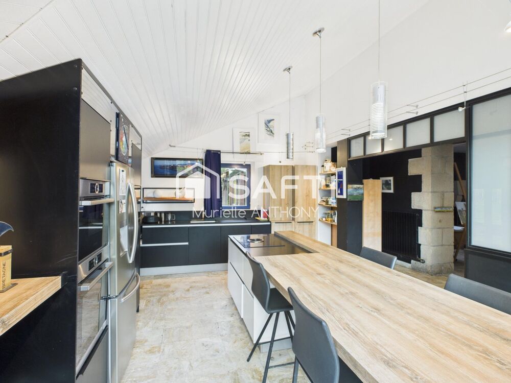 MAGNIFIQUE MANOIR DE PRESTIGE - 10000 m² DE CHARME