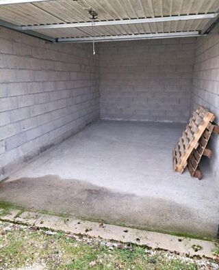  Parking / Garage à vendre 500 m²