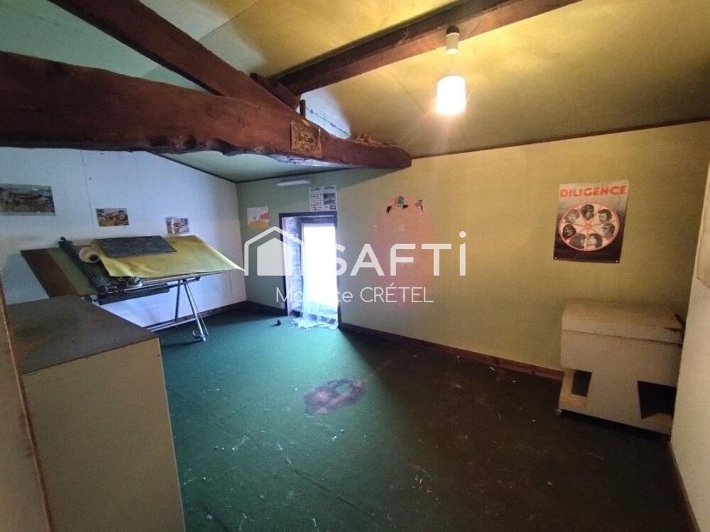 MAISON EN PIERRE DE CARACTERE A RENOVEE