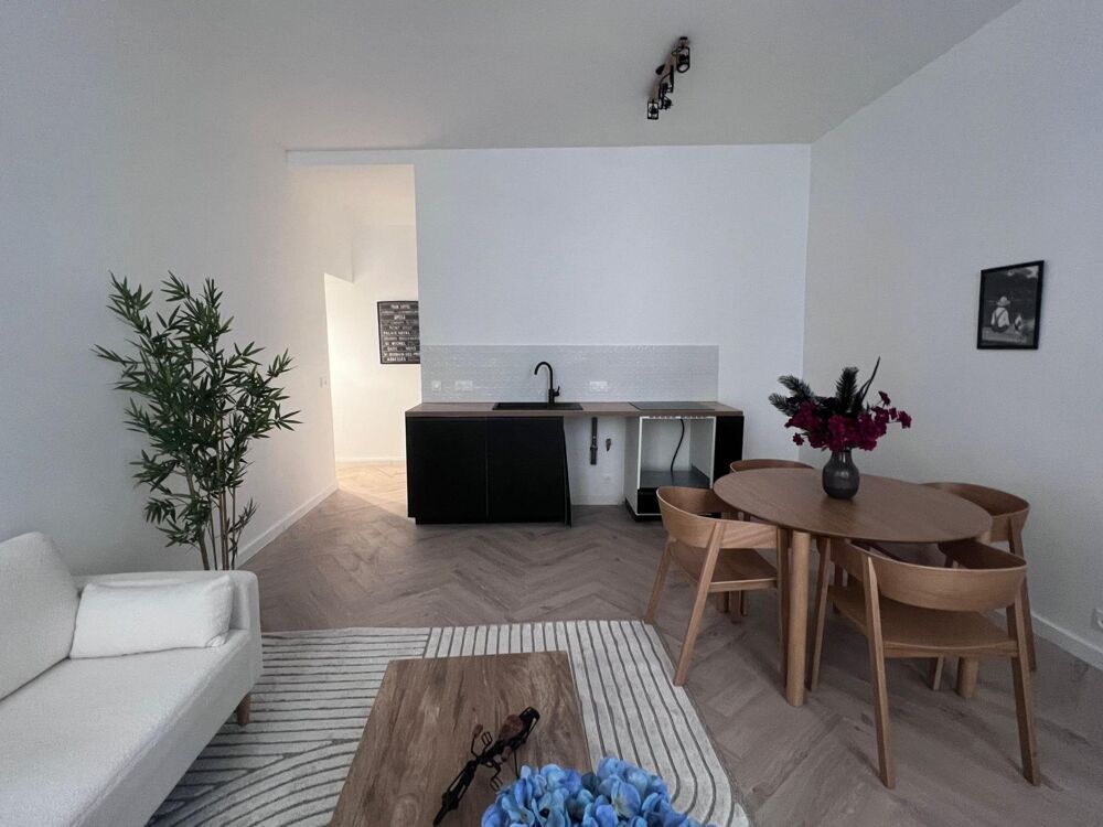 Vente Appartement Marais : studio 32m² refait à neuf, cachet pierre Paris 3
