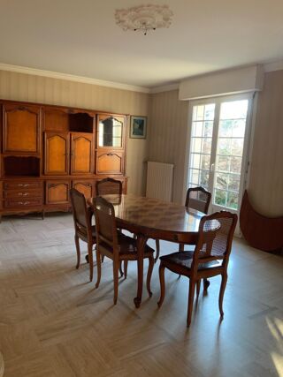  Maison � vendre 8 pi�ces 200 m�