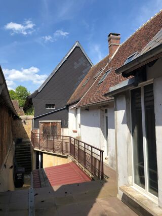  Immeuble � vendre 121 m�