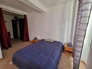  Immeuble � vendre 180 m�