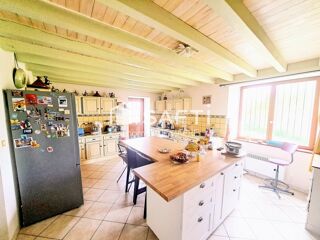  Maison � vendre 7 pi�ces 230 m�