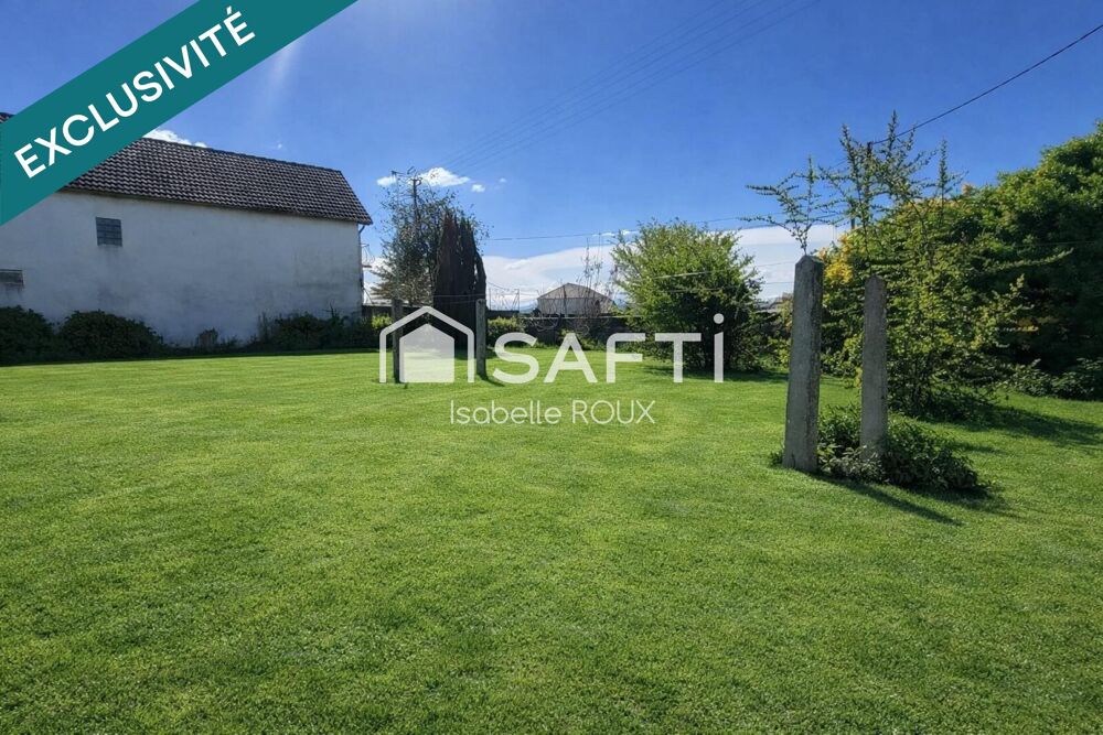 Maison avec terrain et annexes proche de Pau
